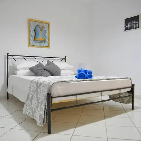 Seaside Alexandra,acharavi. بيت للعطل *